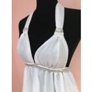 NWT The Iconic Marilyn HalterTop ⭐️⭐️⭐️⭐️⭐️